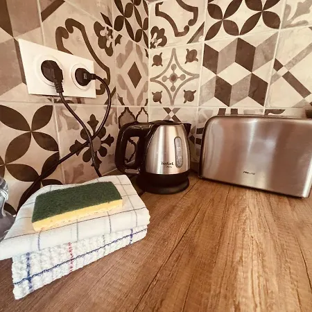 Apartment Au Calme, Pres Du Centre La Rochelle (Charente-Maritime)